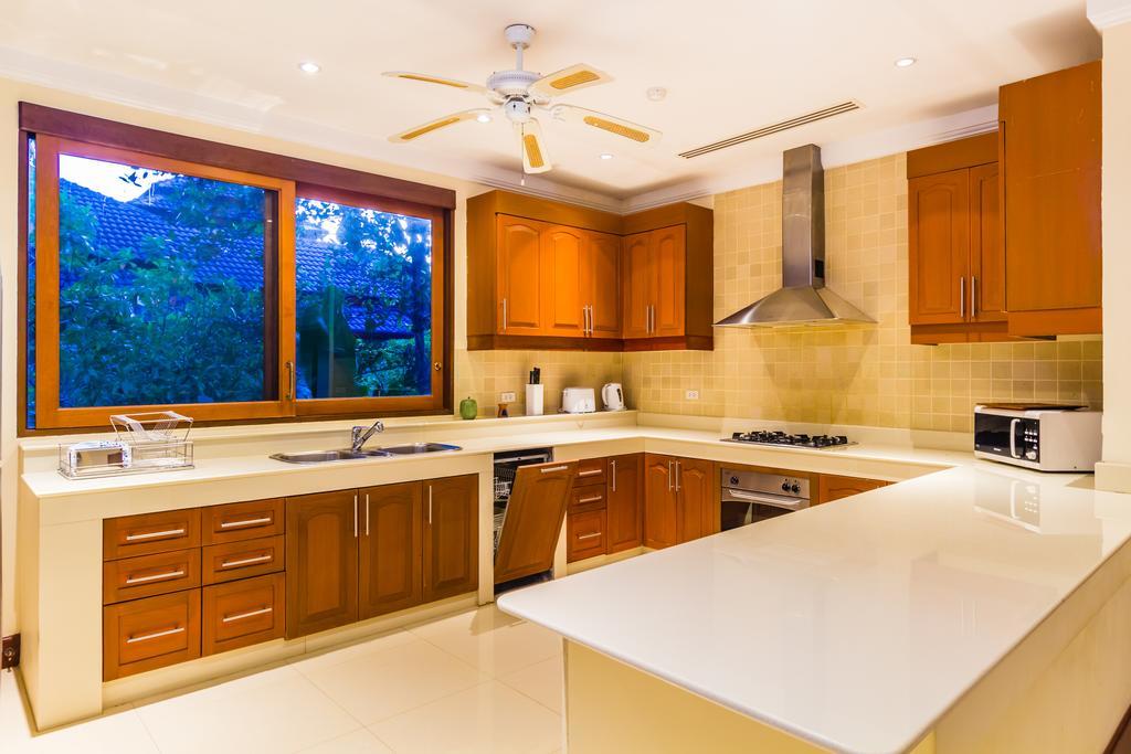 Lakewood Hills Villa By Lofty Phuket ภายนอก รูปภาพ
